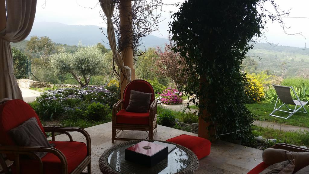 Gite L'Appart De Case Vanille Sari-Solenzara Buitenkant foto