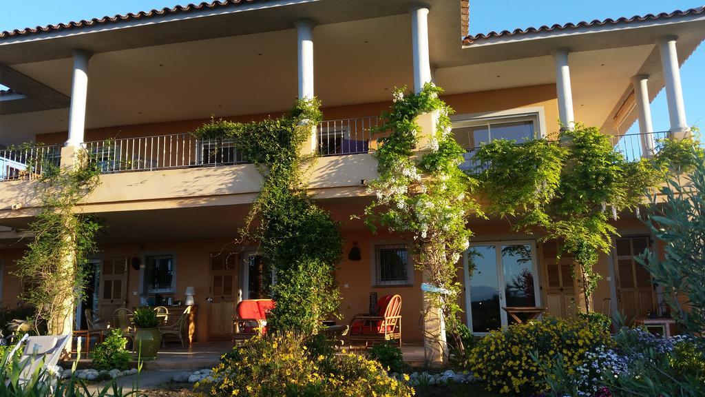 Gite L'Appart De Case Vanille Sari-Solenzara Buitenkant foto