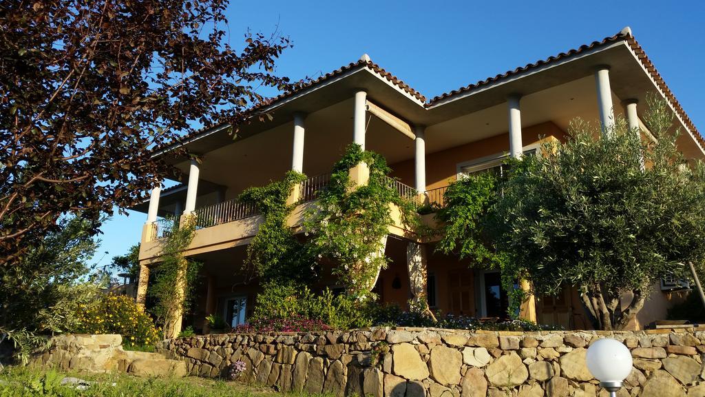 Gite L'Appart De Case Vanille Sari-Solenzara Buitenkant foto